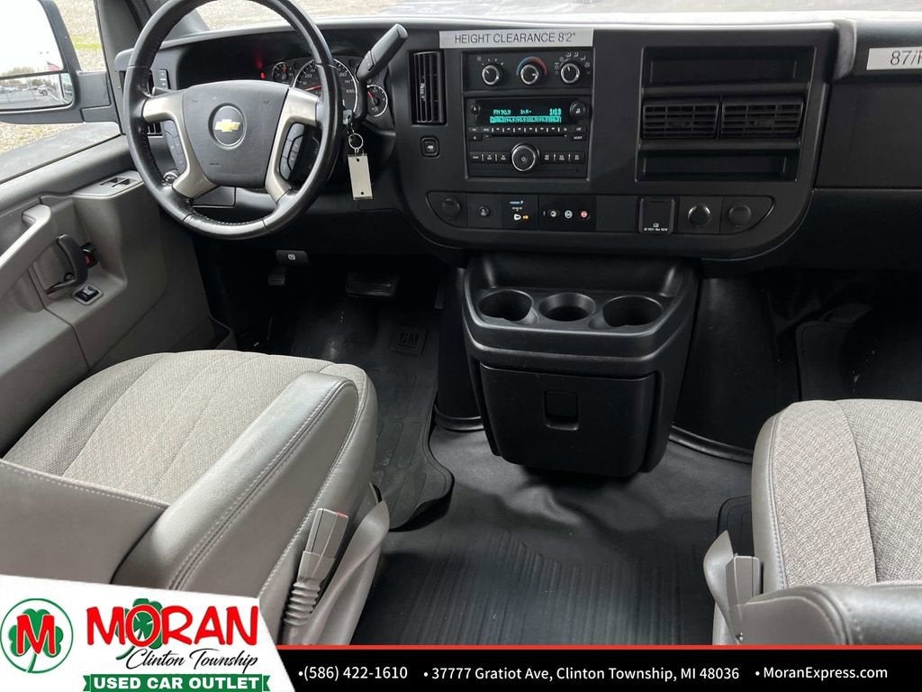 2017 Chevrolet Express Passenger 3500 LT