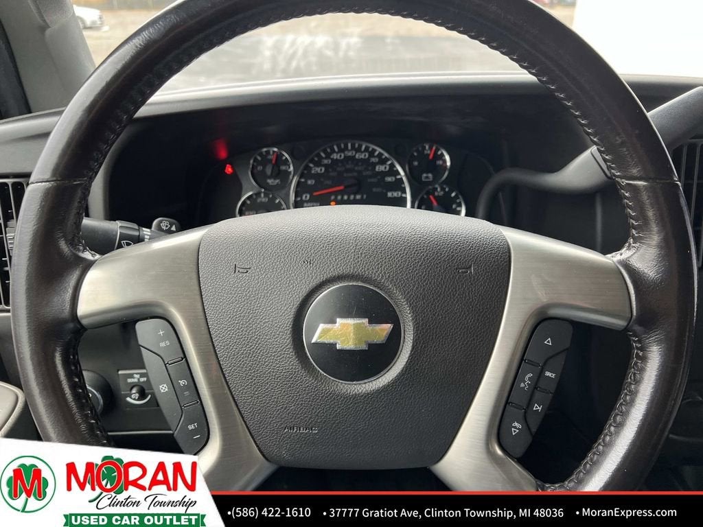 2017 Chevrolet Express Passenger 3500 LT