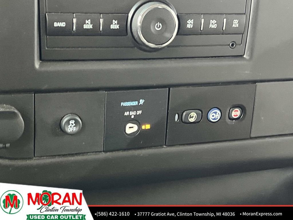 2017 Chevrolet Express Passenger 3500 LT