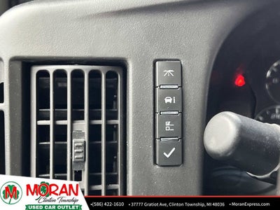 2017 Chevrolet Express Passenger 3500 LT