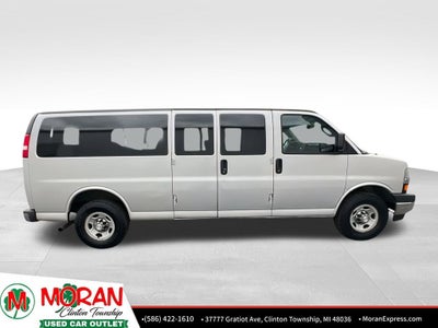 2017 Chevrolet Express Passenger 3500 LT