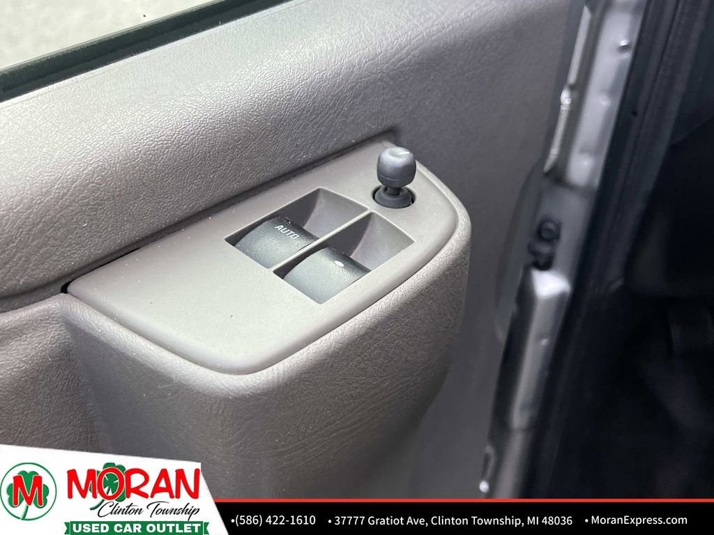 2017 Chevrolet Express Passenger 3500 LT