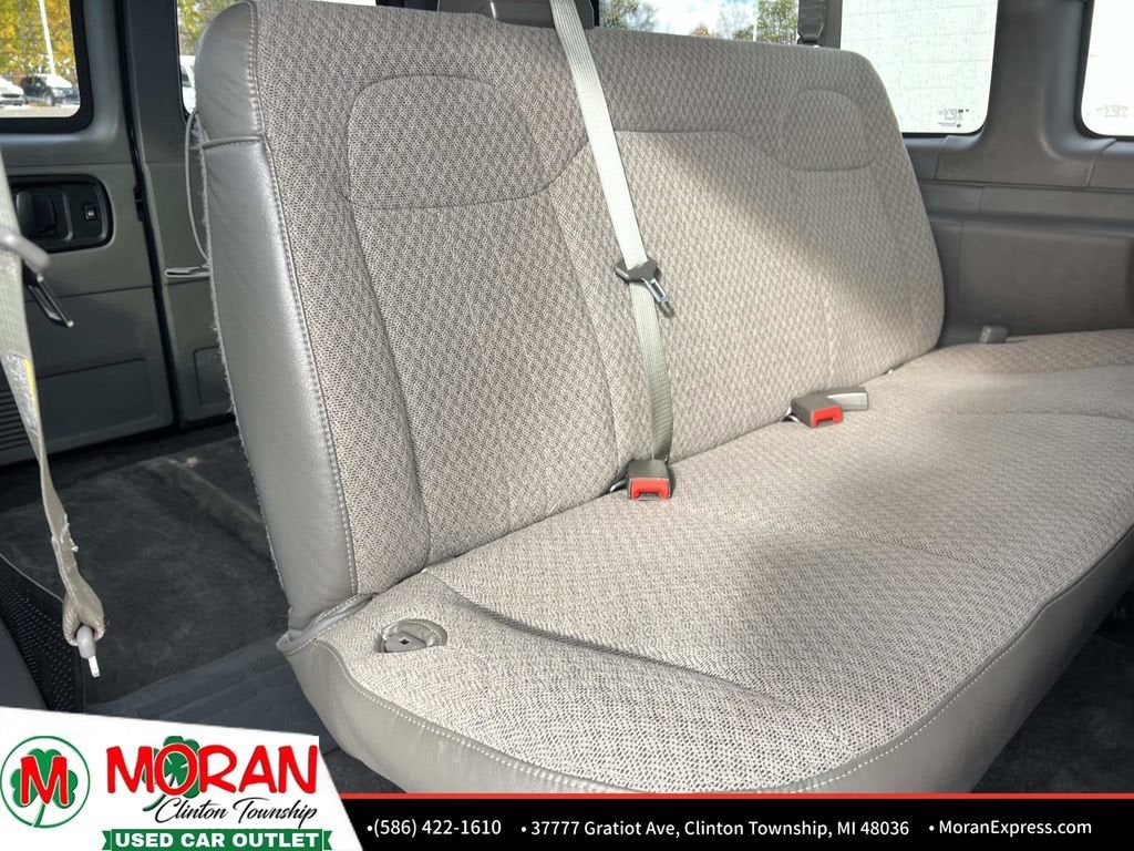 2017 Chevrolet Express Passenger 2500 LS